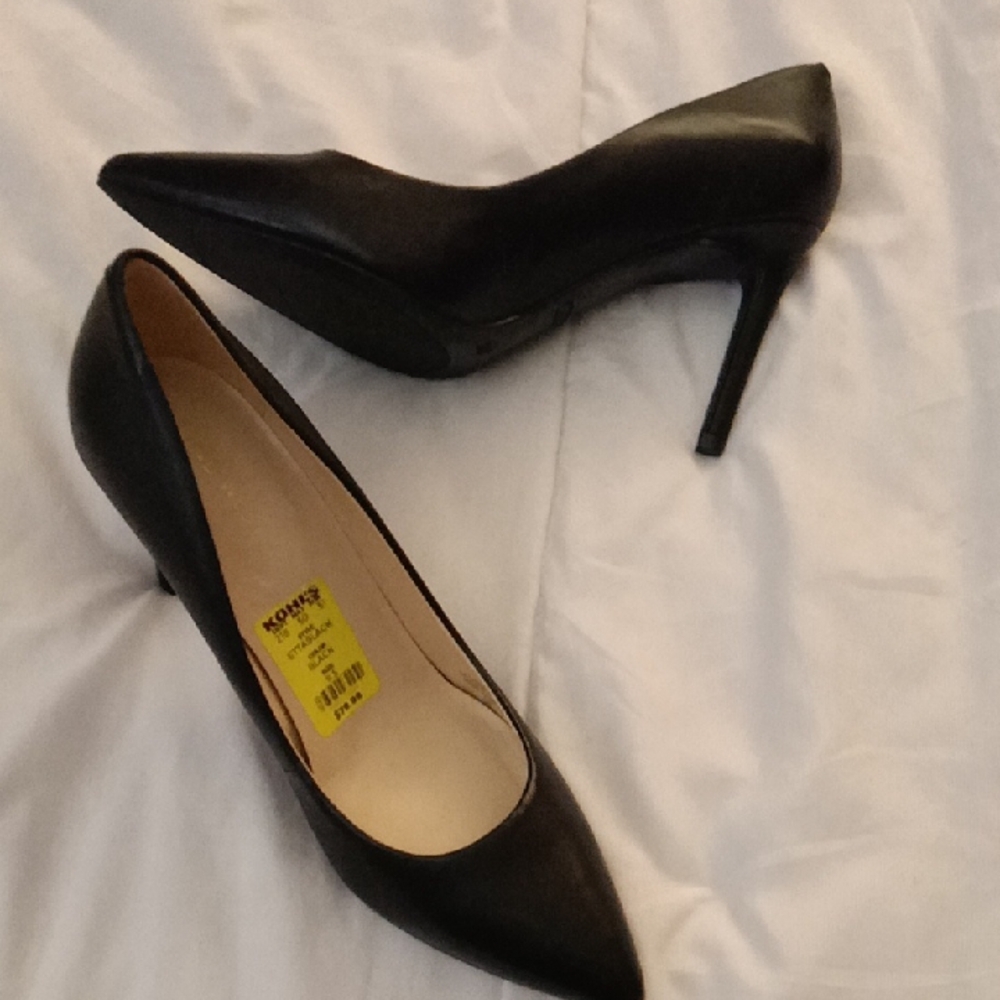 Nine West Elegant Black Heels